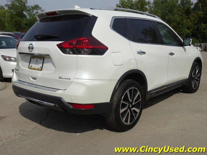 2020 Nissan Rogue SL   - Photo 8 - Cincinnati, OH 45255
