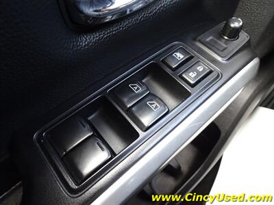 2017 Nissan Titan SV   - Photo 23 - Cincinnati, OH 45255