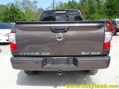 2017 Nissan Titan SV   - Photo 7 - Cincinnati, OH 45255