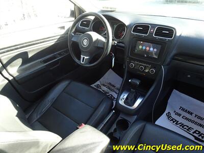 2010 Volkswagen Jetta SportWagen SE PZEV  2.5L I5 FWD - Photo 14 - Cincinnati, OH 45255