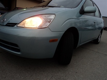 2002 Toyota Prius   - Photo 11 - Cincinnati, OH 45255