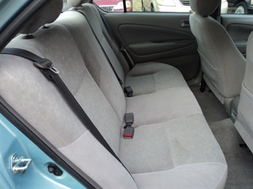 2002 Toyota Prius   - Photo 9 - Cincinnati, OH 45255