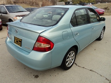 2002 Toyota Prius   - Photo 6 - Cincinnati, OH 45255