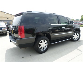 2007 Cadillac Escalade   - Photo 13 - Cincinnati, OH 45255