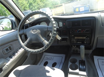 2001 Toyota Tacoma   - Photo 7 - Cincinnati, OH 45255