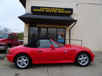 1997 BMW Z3 1.9   - Photo 3 - Cincinnati, OH 45255