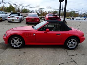 1997 BMW Z3 1.9   - Photo 10 - Cincinnati, OH 45255