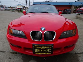 1997 BMW Z3 1.9   - Photo 2 - Cincinnati, OH 45255