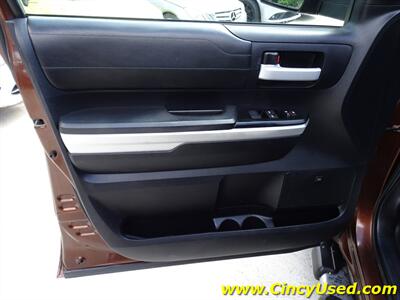 2014 Toyota Tundra Limited   - Photo 28 - Cincinnati, OH 45255