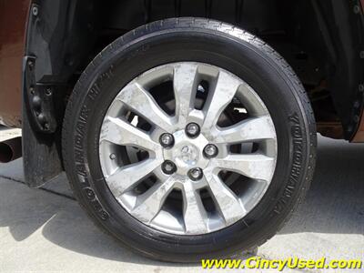 2014 Toyota Tundra Limited   - Photo 33 - Cincinnati, OH 45255