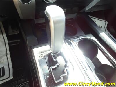 2014 Toyota Tundra Limited   - Photo 18 - Cincinnati, OH 45255