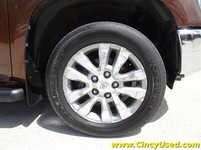2014 Toyota Tundra Limited   - Photo 32 - Cincinnati, OH 45255