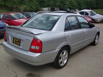 2001 Mazda Protege LX   - Photo 6 - Cincinnati, OH 45255