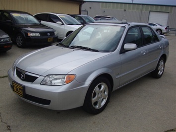 2001 Mazda Protege LX   - Photo 3 - Cincinnati, OH 45255