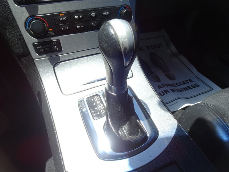 2009 INFINITI G37 Sedan x - Photo 12 - Cincinnati, OH 45255