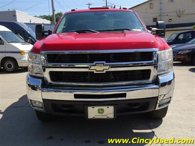 2008 Chevrolet Silverado 3500 LT2   - Photo 2 - Cincinnati, OH 45255