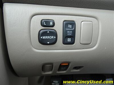 2004 Toyota Sienna LE 8 Passenger   - Photo 22 - Cincinnati, OH 45255