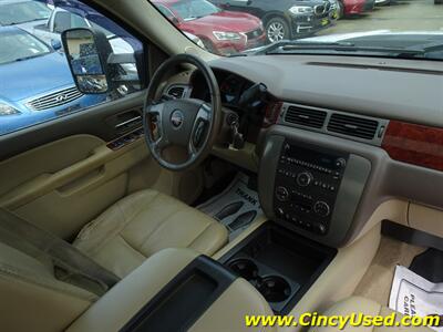 2011 GMC Sierra 3500 SLT   - Photo 17 - Cincinnati, OH 45255