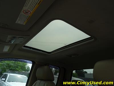 2011 GMC Sierra 3500 SLT   - Photo 31 - Cincinnati, OH 45255
