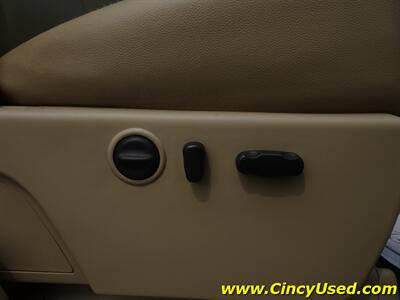 2011 GMC Sierra 3500 SLT   - Photo 32 - Cincinnati, OH 45255