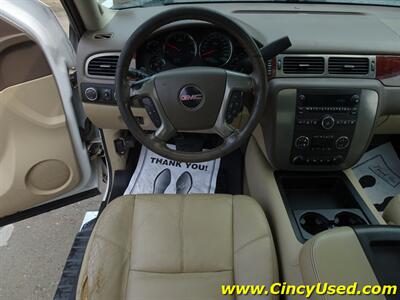 2011 GMC Sierra 3500 SLT   - Photo 10 - Cincinnati, OH 45255