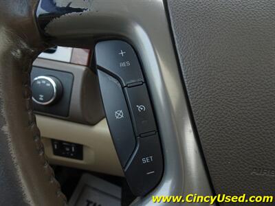 2011 GMC Sierra 3500 SLT   - Photo 23 - Cincinnati, OH 45255