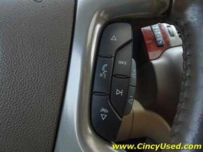 2011 GMC Sierra 3500 SLT   - Photo 24 - Cincinnati, OH 45255