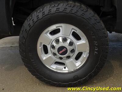 2011 GMC Sierra 3500 SLT   - Photo 40 - Cincinnati, OH 45255