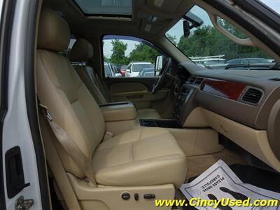 2011 GMC Sierra 3500 SLT   - Photo 15 - Cincinnati, OH 45255
