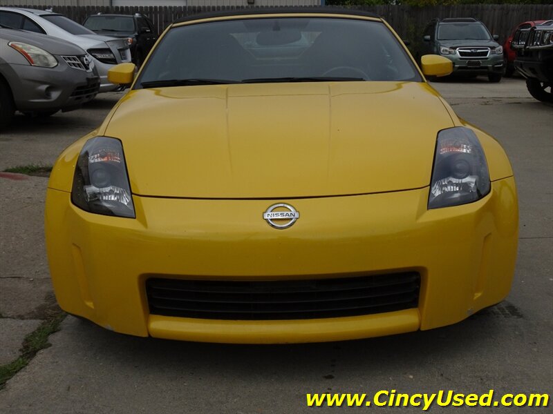 2005 Nissan 350Z Enthusiast - Photo 2 - Cincinnati, OH 45255