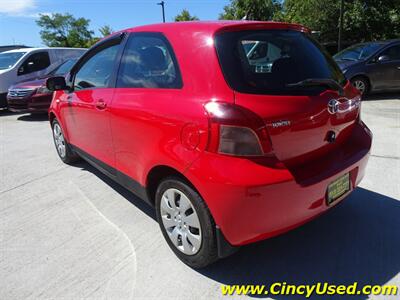 2007 Toyota Yaris 1.5L I4 FWD   - Photo 9 - Cincinnati, OH 45255