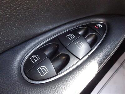2004 Mercedes-Benz E 320 4MATIC   - Photo 31 - Cincinnati, OH 45255