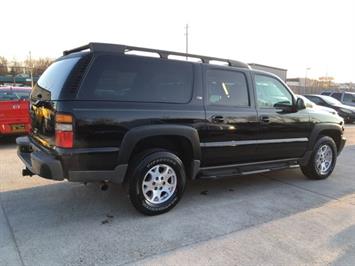 2006 Chevrolet Suburban LS 1500   - Photo 6 - Cincinnati, OH 45255