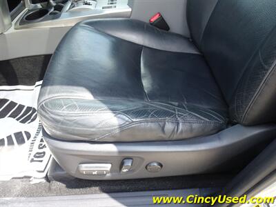 2011 Toyota 4Runner SR5   - Photo 34 - Cincinnati, OH 45255