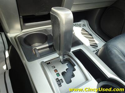 2011 Toyota 4Runner SR5   - Photo 22 - Cincinnati, OH 45255