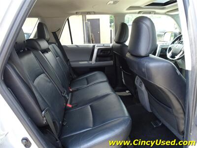 2011 Toyota 4Runner SR5   - Photo 16 - Cincinnati, OH 45255