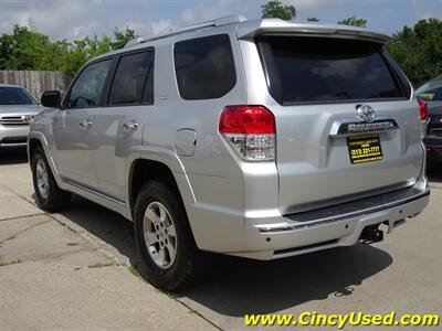 2011 Toyota 4Runner SR5   - Photo 10 - Cincinnati, OH 45255