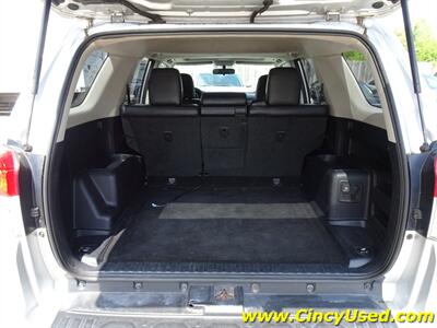 2011 Toyota 4Runner SR5   - Photo 29 - Cincinnati, OH 45255