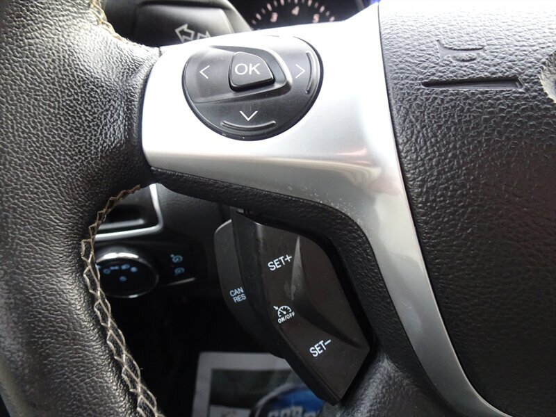 2013 Ford Focus Titanium - Photo 18 - Cincinnati, OH 45255