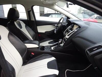 2013 Ford Focus Titanium   - Photo 10 - Cincinnati, OH 45255