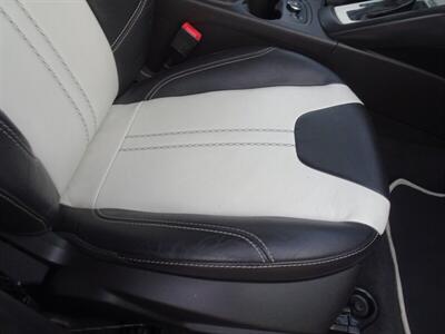 2013 Ford Focus Titanium   - Photo 15 - Cincinnati, OH 45255