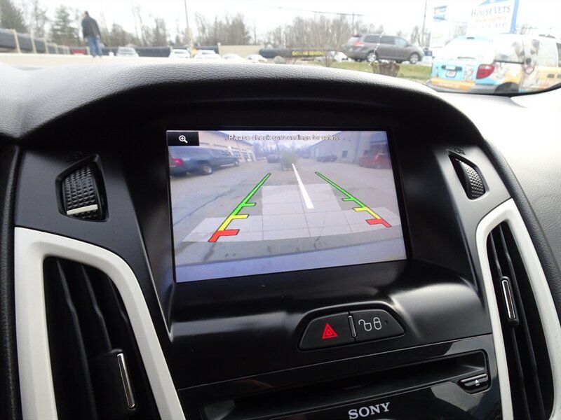 2013 Ford Focus Titanium - Photo 23 - Cincinnati, OH 45255