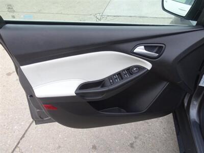 2013 Ford Focus Titanium   - Photo 26 - Cincinnati, OH 45255