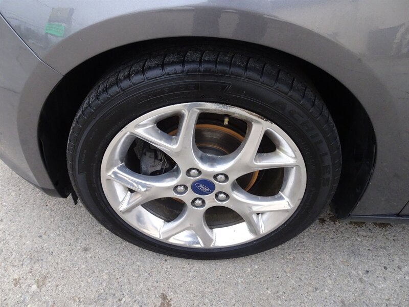 2013 Ford Focus Titanium - Photo 30 - Cincinnati, OH 45255