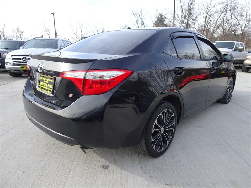 2016 Toyota Corolla S Plus  1.8L I4 FWD - Photo 6 - Cincinnati, OH 45255