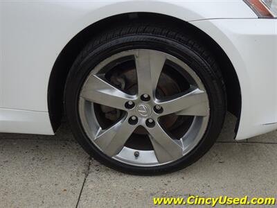2010 Lexus IS 250C - Photo 37 - Cincinnati, OH 45255