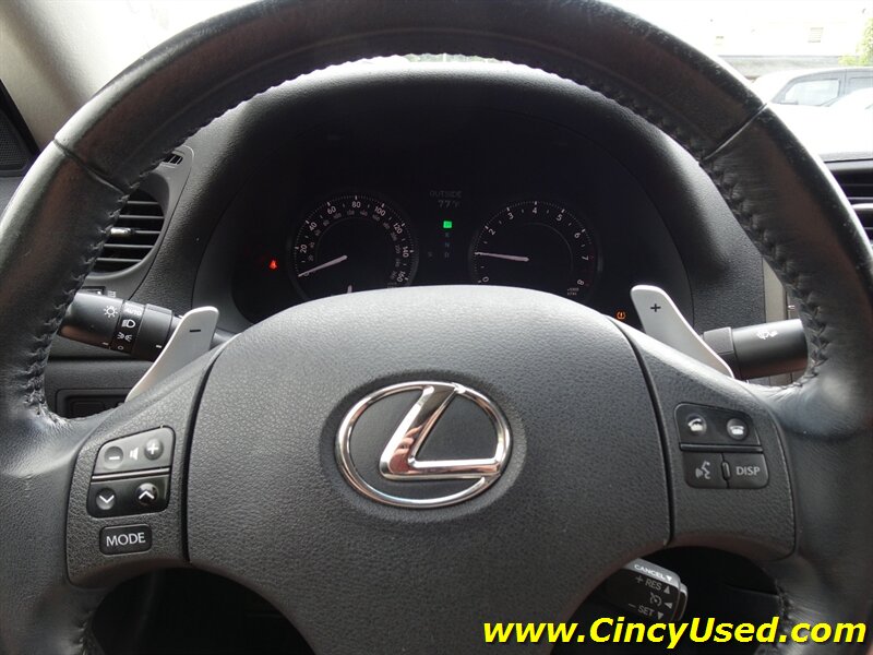 2010 Lexus IS 250C - Photo 22 - Cincinnati, OH 45255