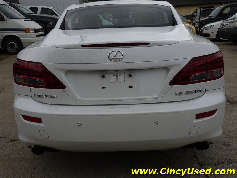 2010 Lexus IS 250C - Photo 8 - Cincinnati, OH 45255