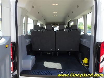 2018 Ford Transit 350 XLT   - Photo 12 - Cincinnati, OH 45255