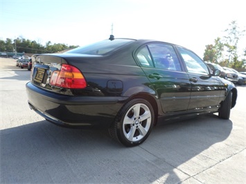 2004 BMW 325xi   - Photo 13 - Cincinnati, OH 45255